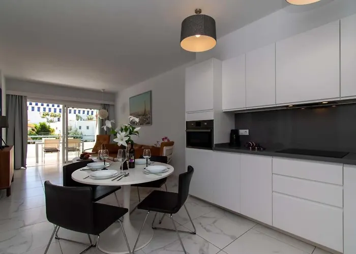 Appartement Club Atlantis 91 - Two Bed Costa Adeje (Tenerife)