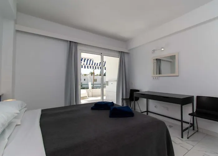 Club Atlantis 91 - Two Bed דירה *